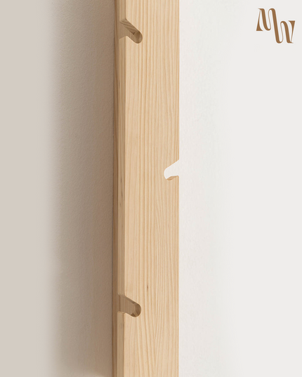 Vertical Wall Hanger