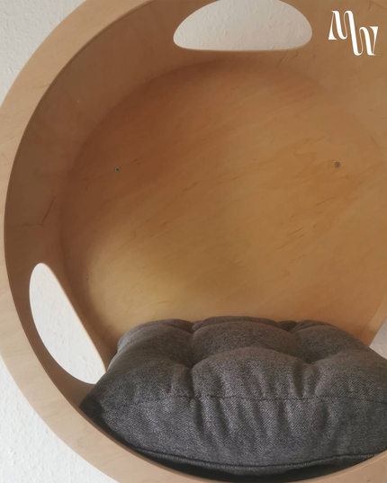 Minimalist Circular Cat Wall Furniture